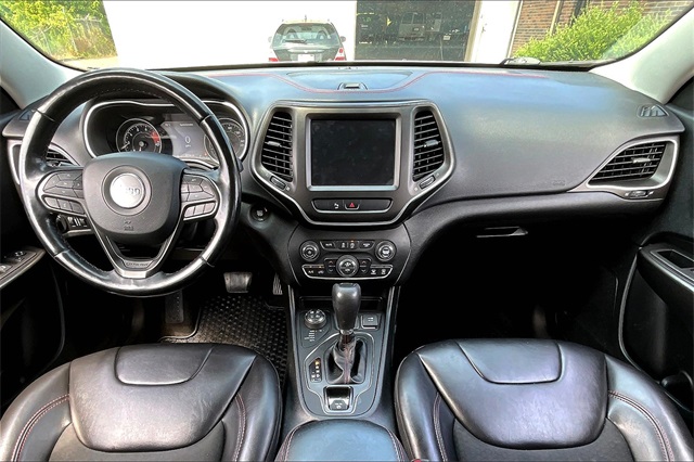 2020 Jeep Cherokee Trailhawk photo 3