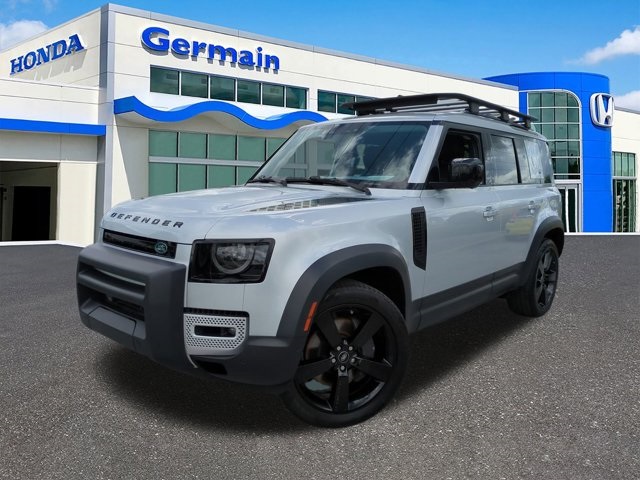 2023 Land Rover Defender SE