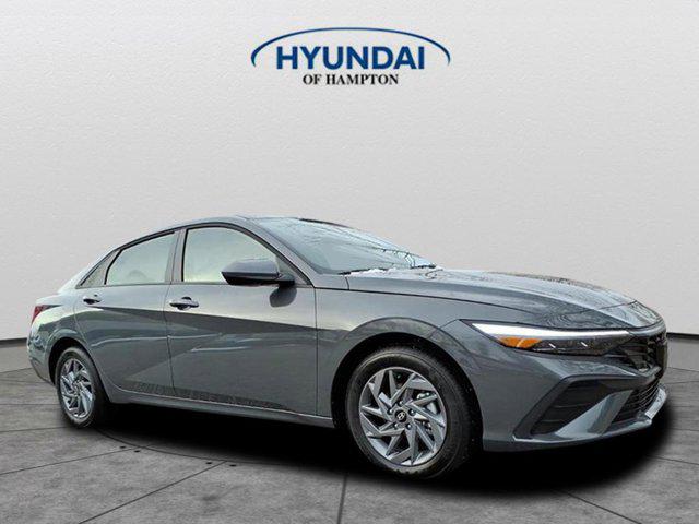2026 Hyundai Elantra Blue's photo