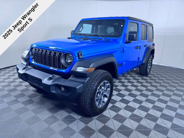2025 Jeep Wrangler Sport S photo 3