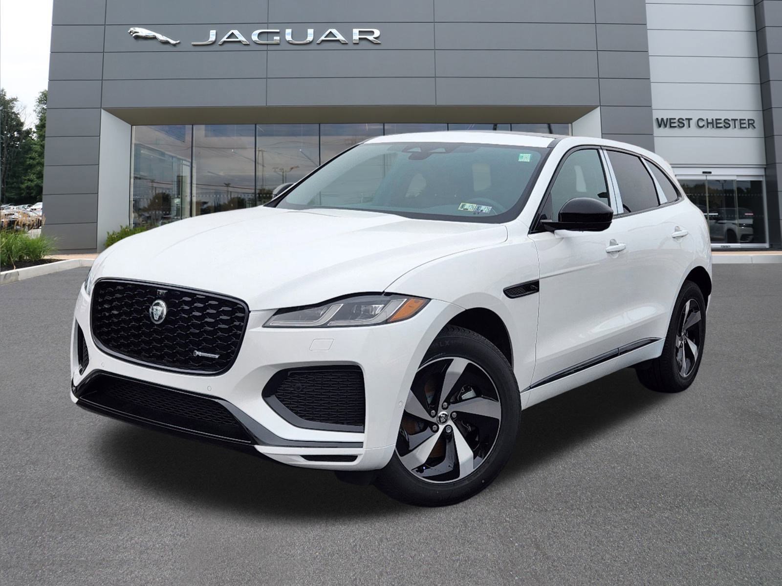 2025 Jaguar F-PACE R-Dynamic S's photo