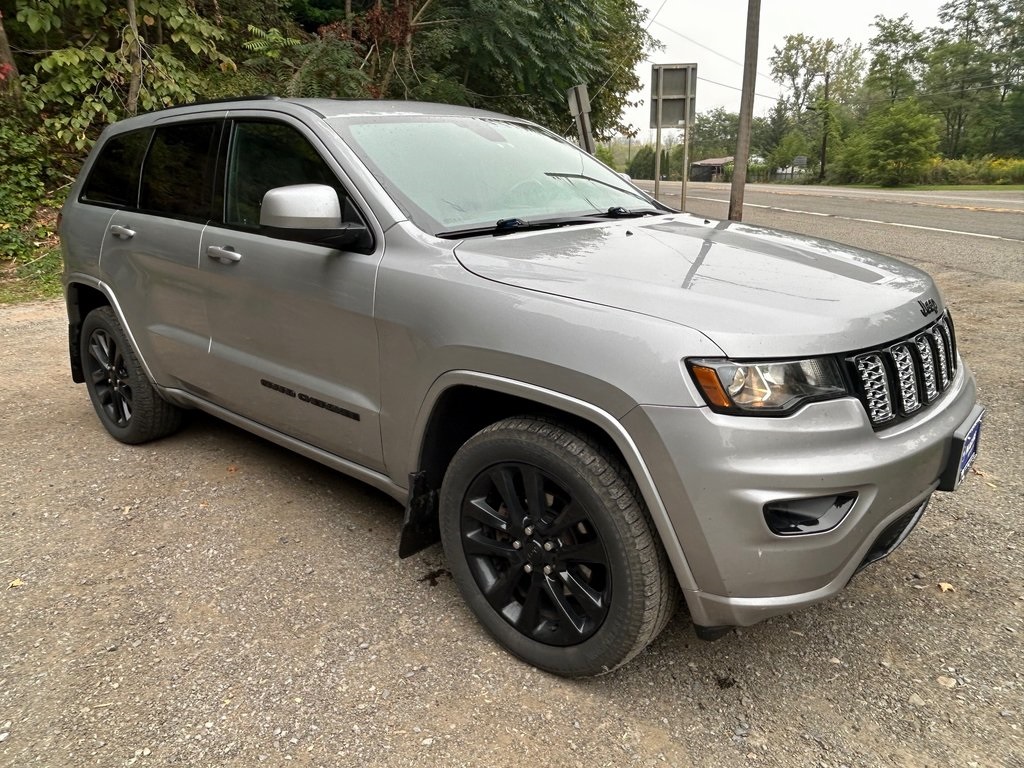 2018 Jeep Grand Cherokee Altitude photo 6