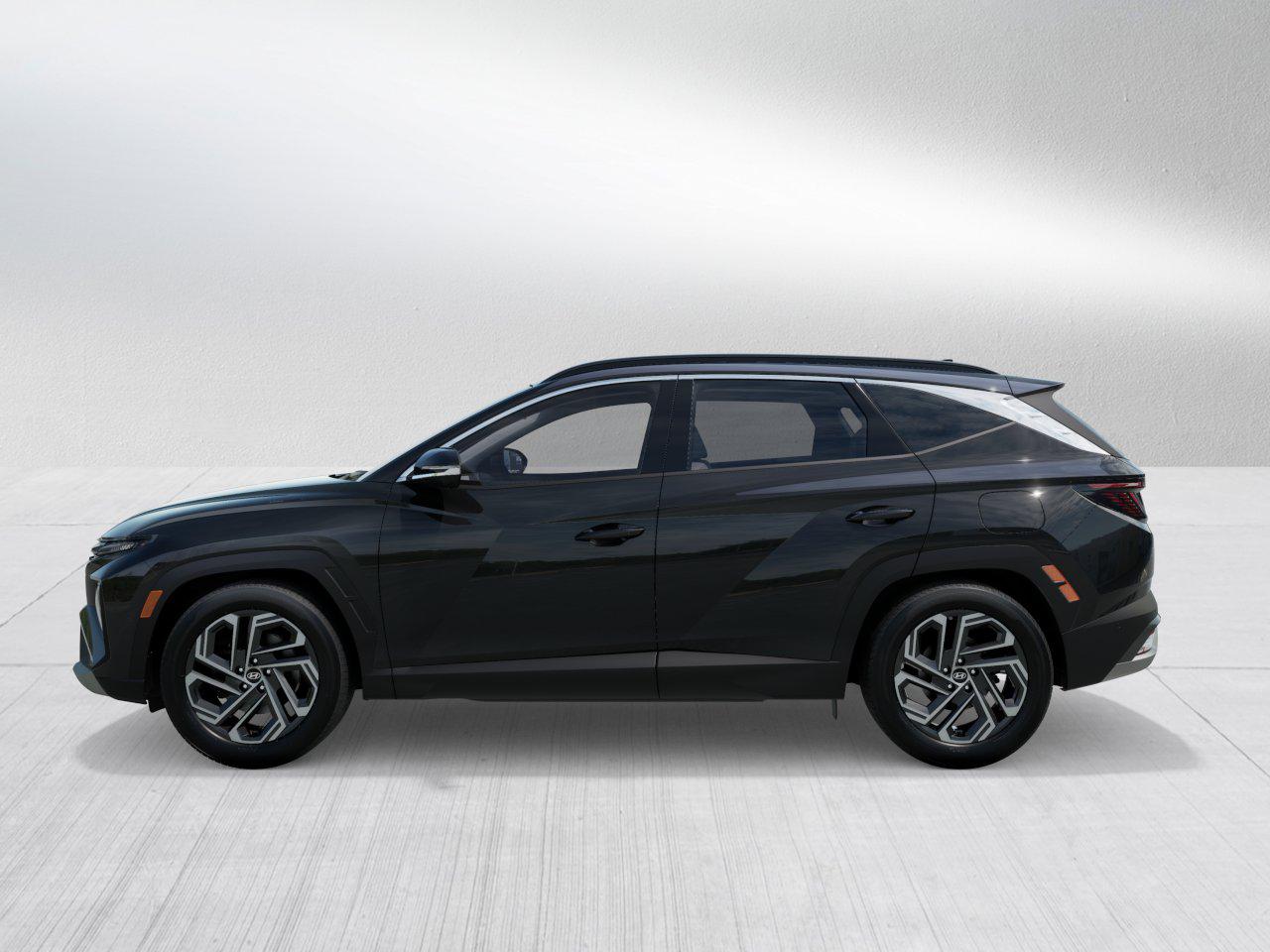 2026 Hyundai Tucson Hybrid Limited photo 3