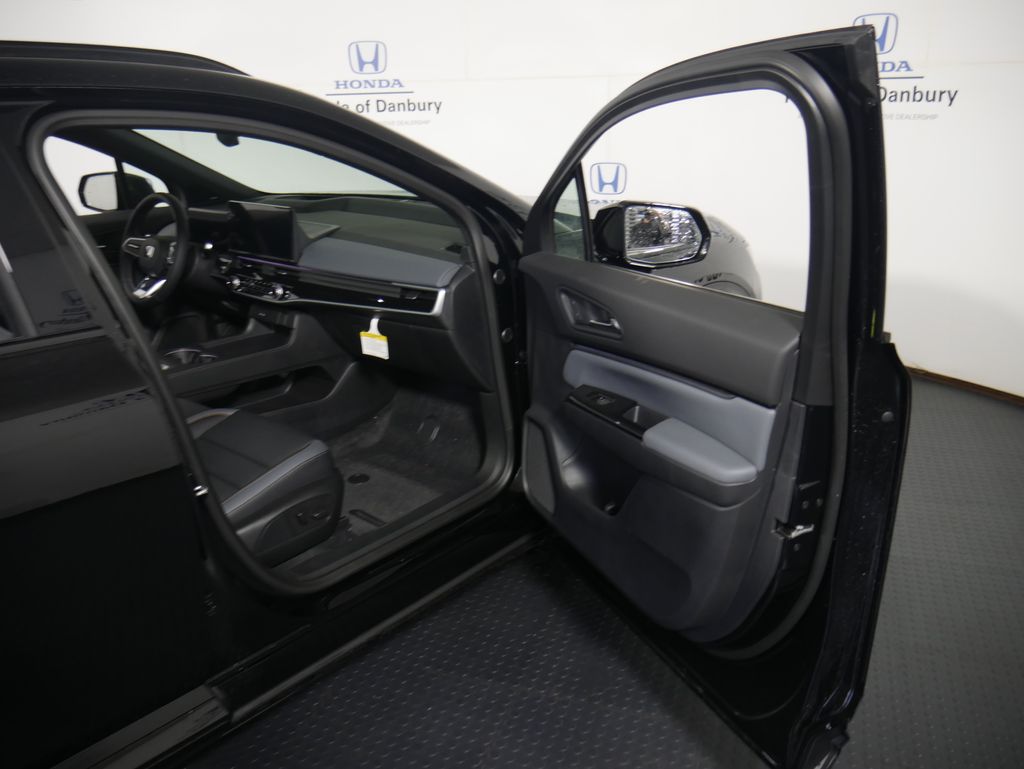 2025 Honda Prologue Elite Touring photo 7