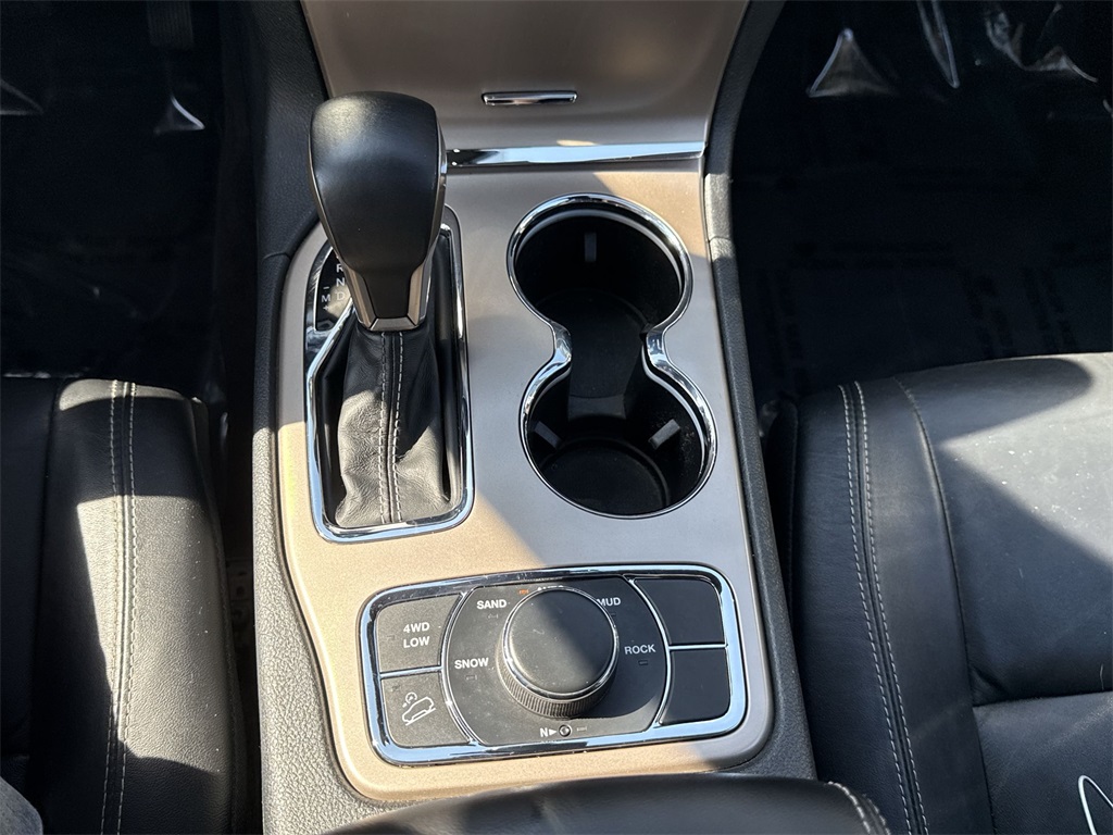 2016 Jeep Grand Cherokee Limited photo 19