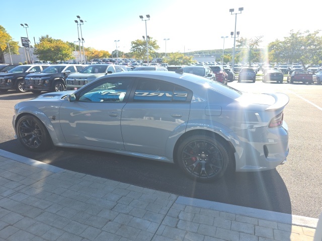 2021 Dodge Charger SRT8 Hellcat Redeye Widebody photo 4