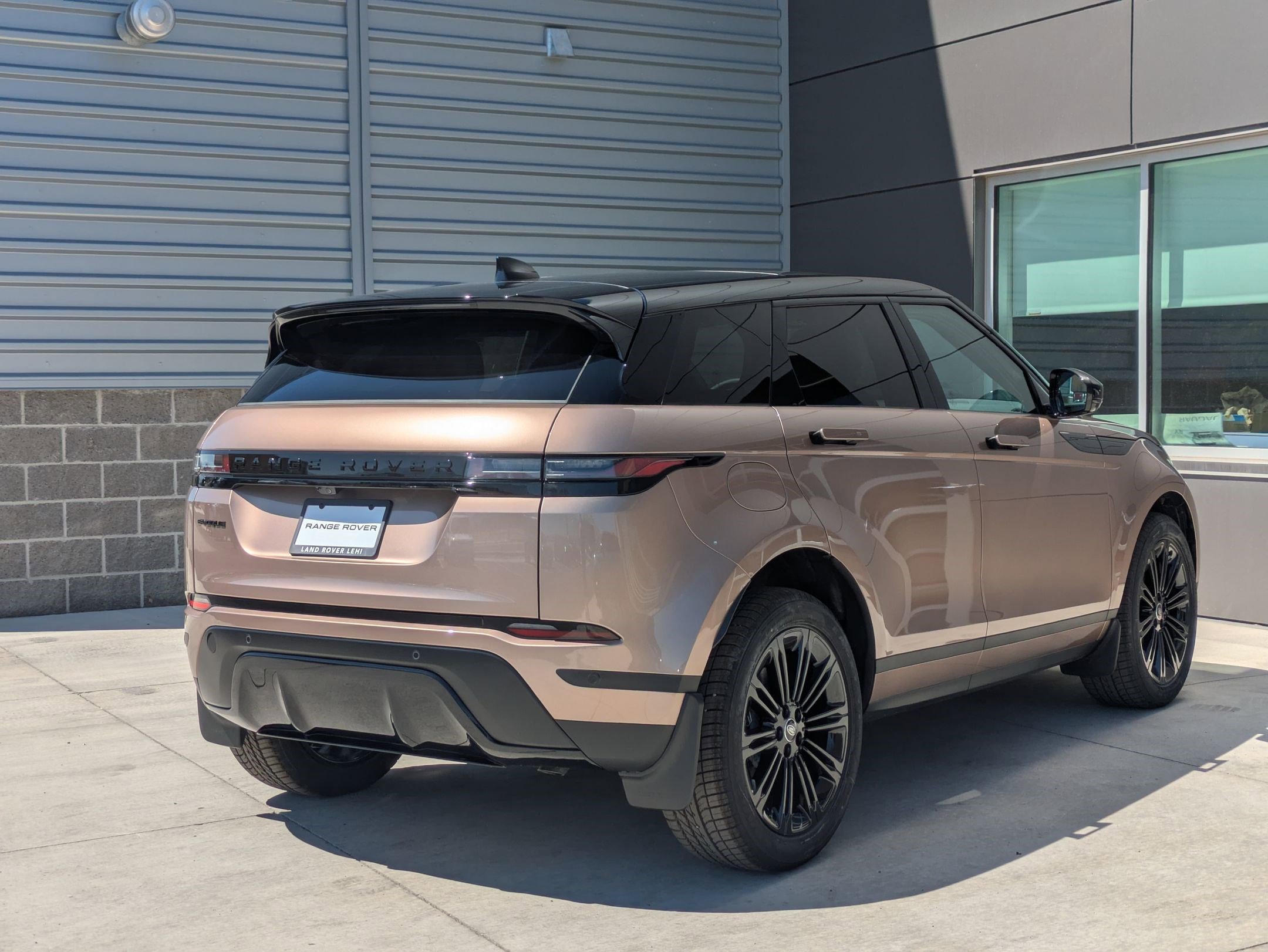 2026 Land Rover Range Rover Evoque S photo 4