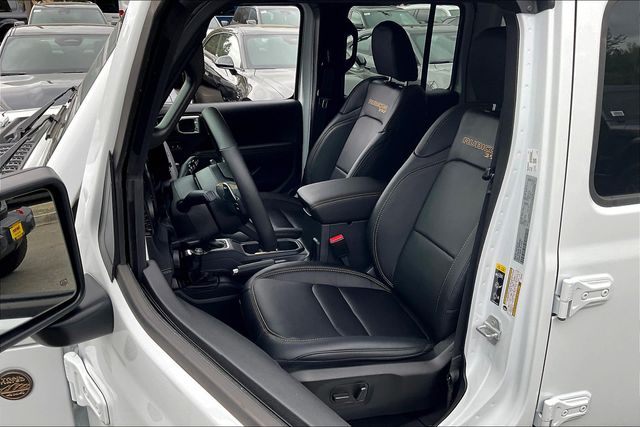 2024 Jeep Wrangler Rubicon 392 photo 8