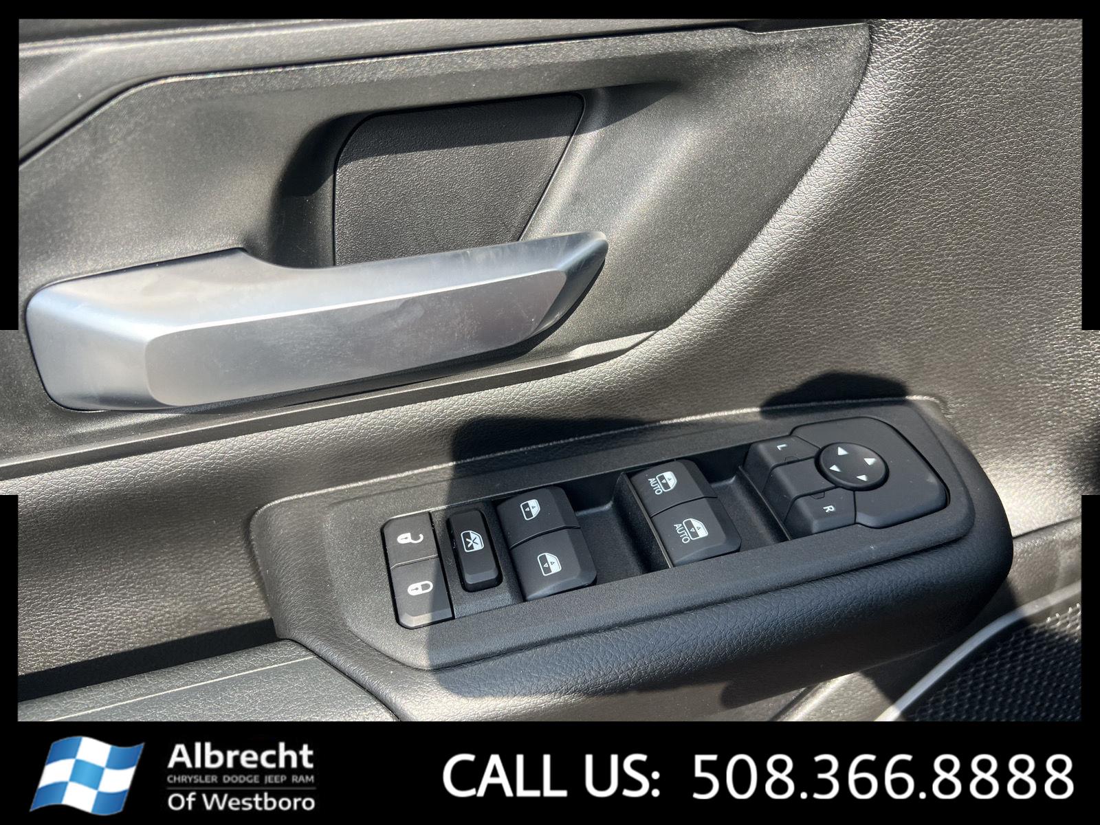 2026 Ram 1500 Warlock photo 26
