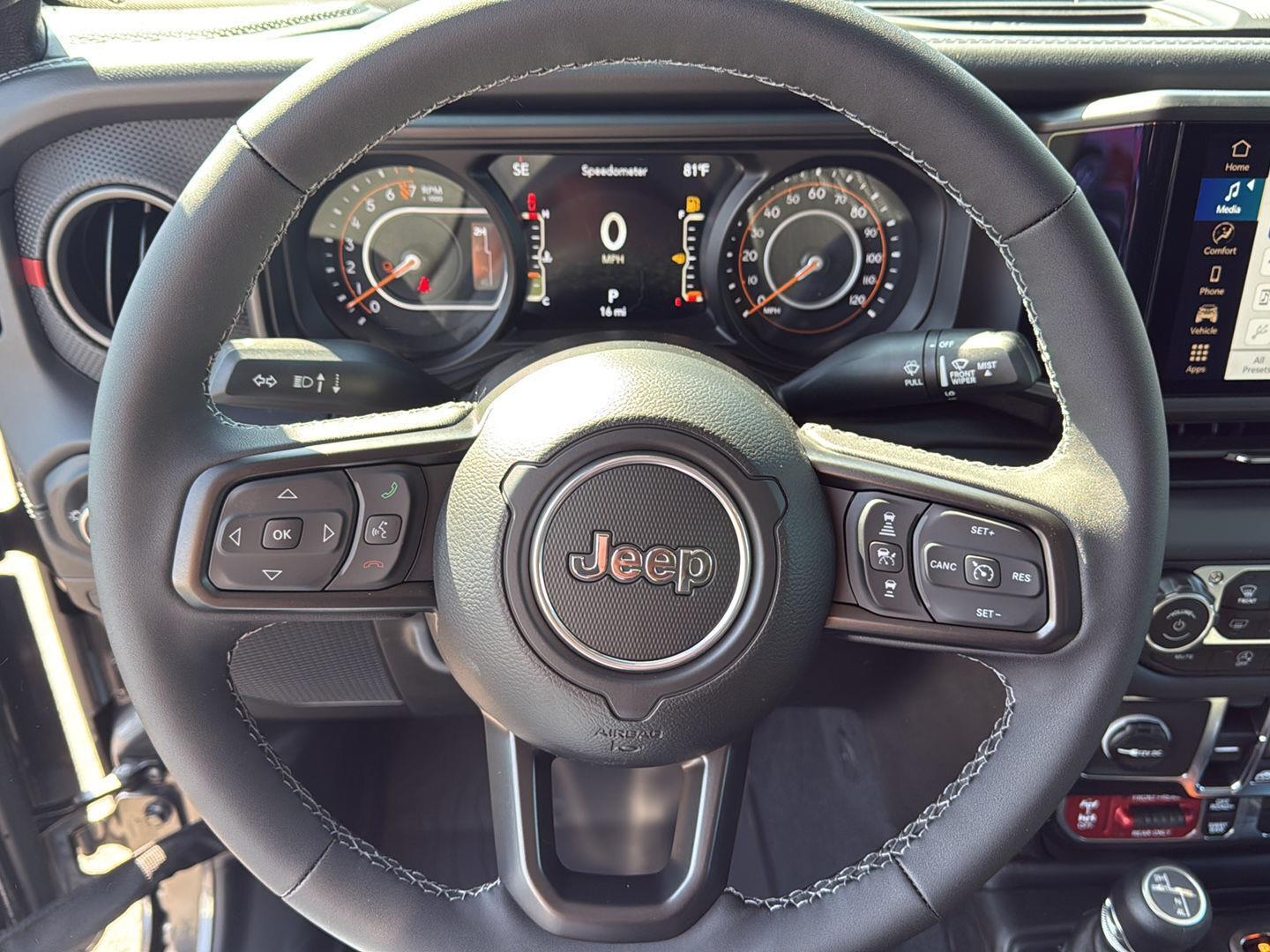 2025 Jeep Gladiator Rubicon photo 13