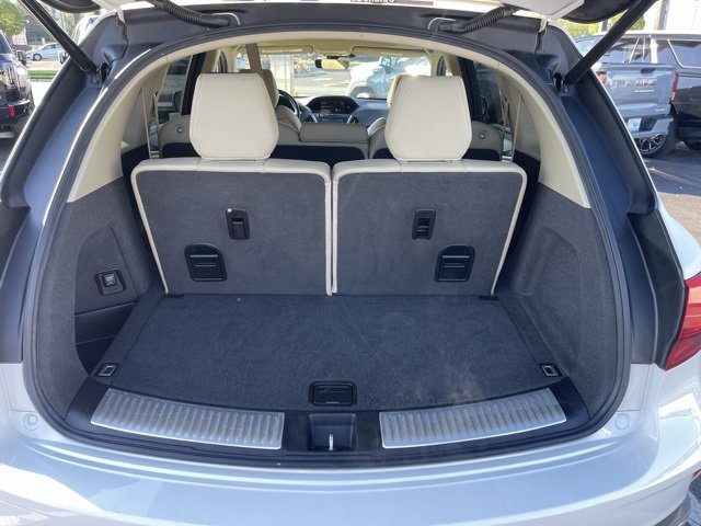 2018 Acura MDX Base photo 2