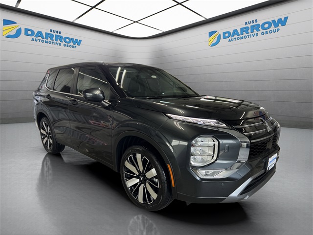 2025 Mitsubishi Outlander SE photo 4