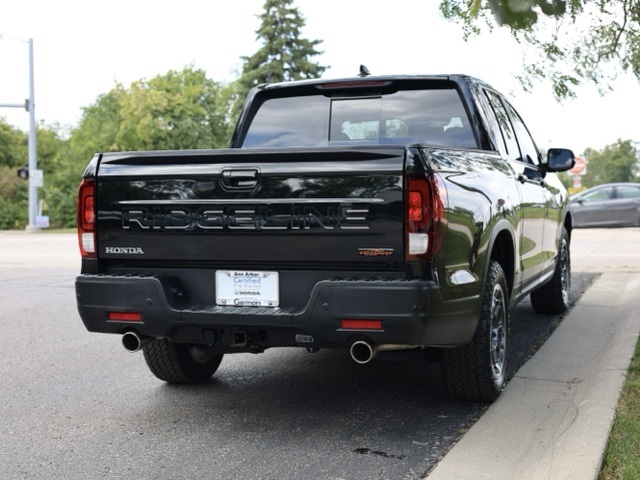 2024 Honda Ridgeline TrailSport photo 2