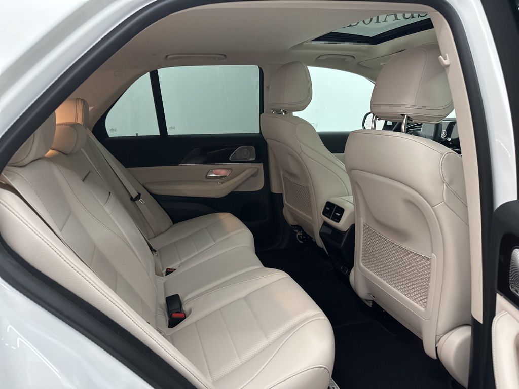 2026 Mercedes Benz GLE 350 4MATIC photo 18
