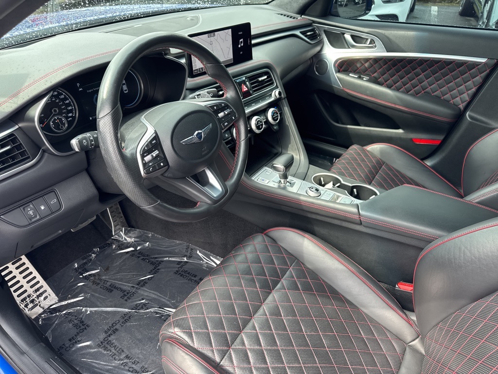 2022 Genesis G70 3.3T photo 18