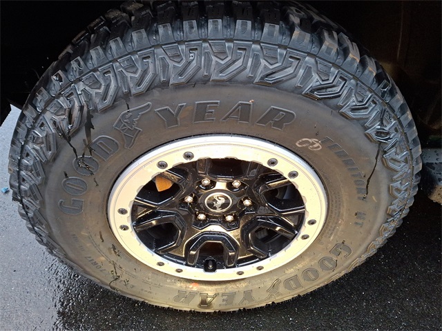 2024 Ford Bronco Outer Banks photo 4
