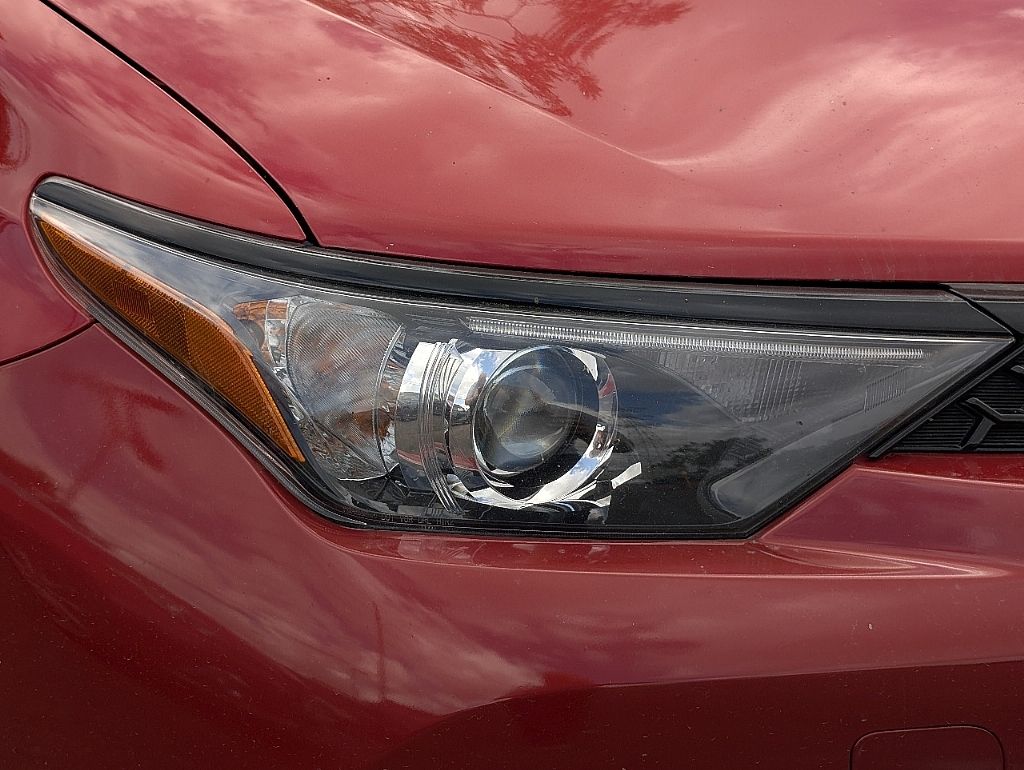 2017 Toyota Corolla iM Base photo 3