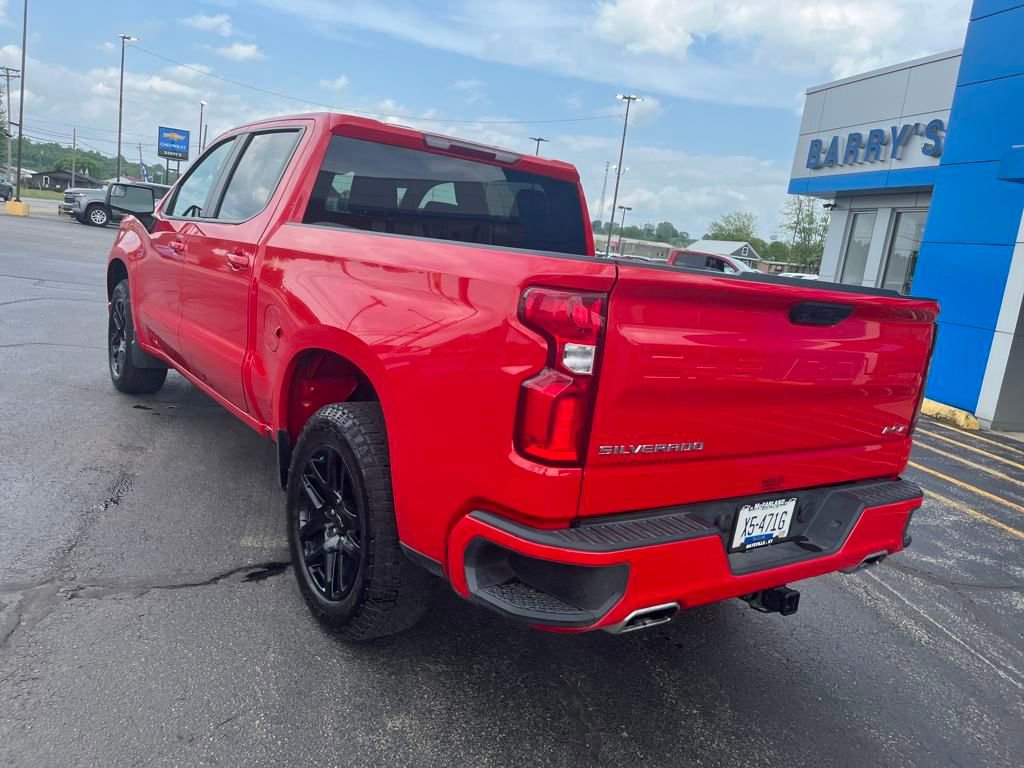 2023 Chevrolet Silverado 1500 RST photo 3