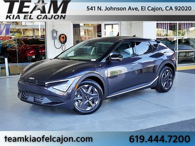 2025 Kia EV6 Light L/R's photo