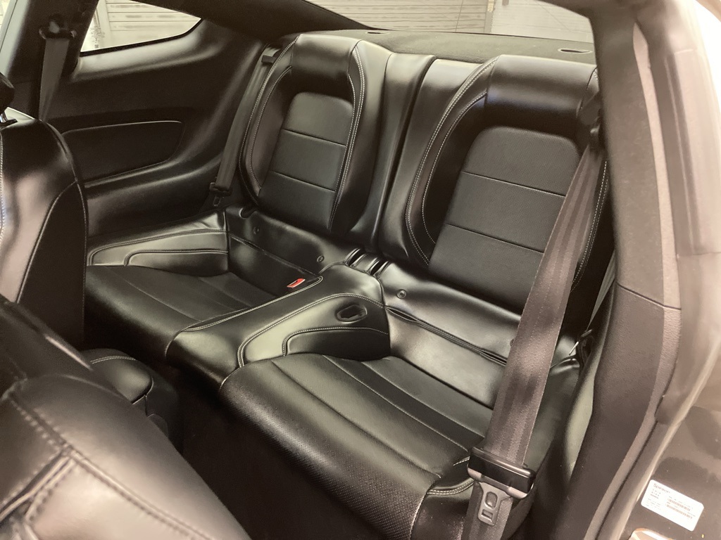 2020 Ford Mustang GT Premium photo 17
