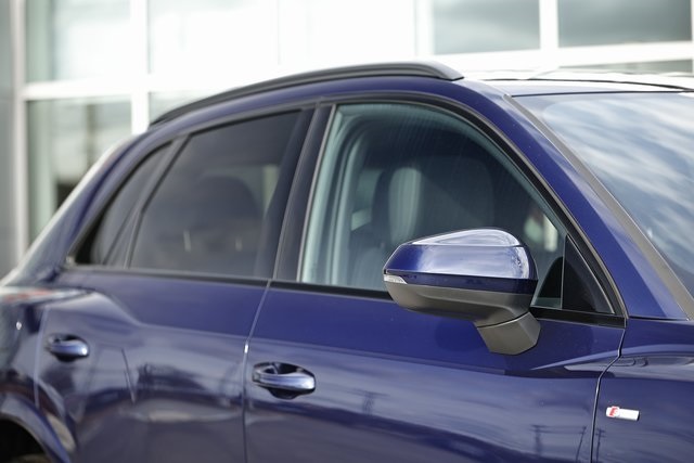 2025 Audi Q3 Premium S line photo 2