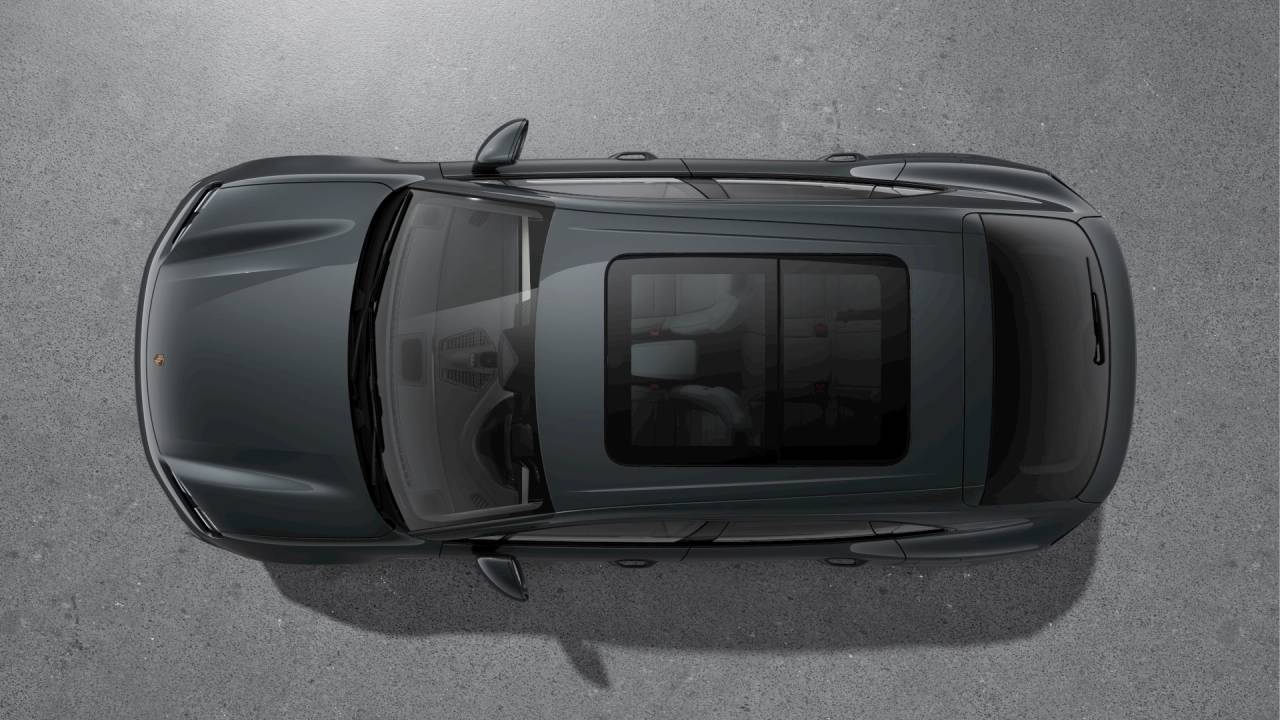 2025 Porsche Macan Electric photo 3