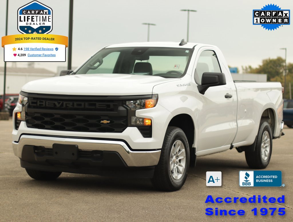 2024 Chevrolet Silverado 1500 photo 2