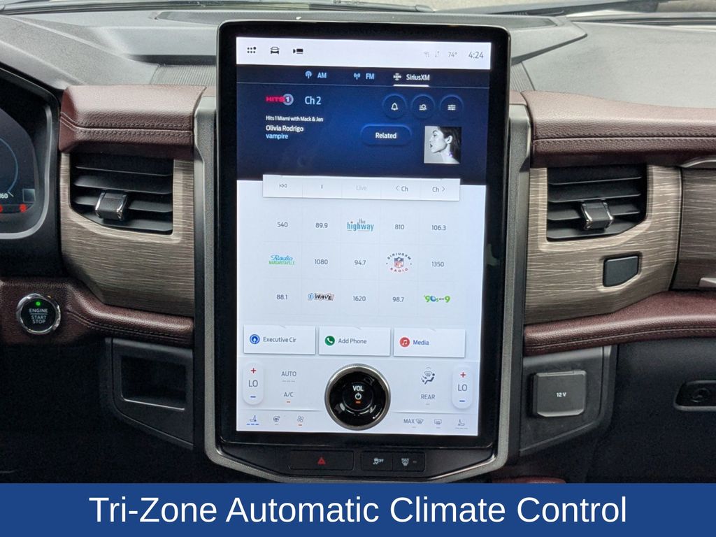 2022 Ford Expedition Limited photo 19
