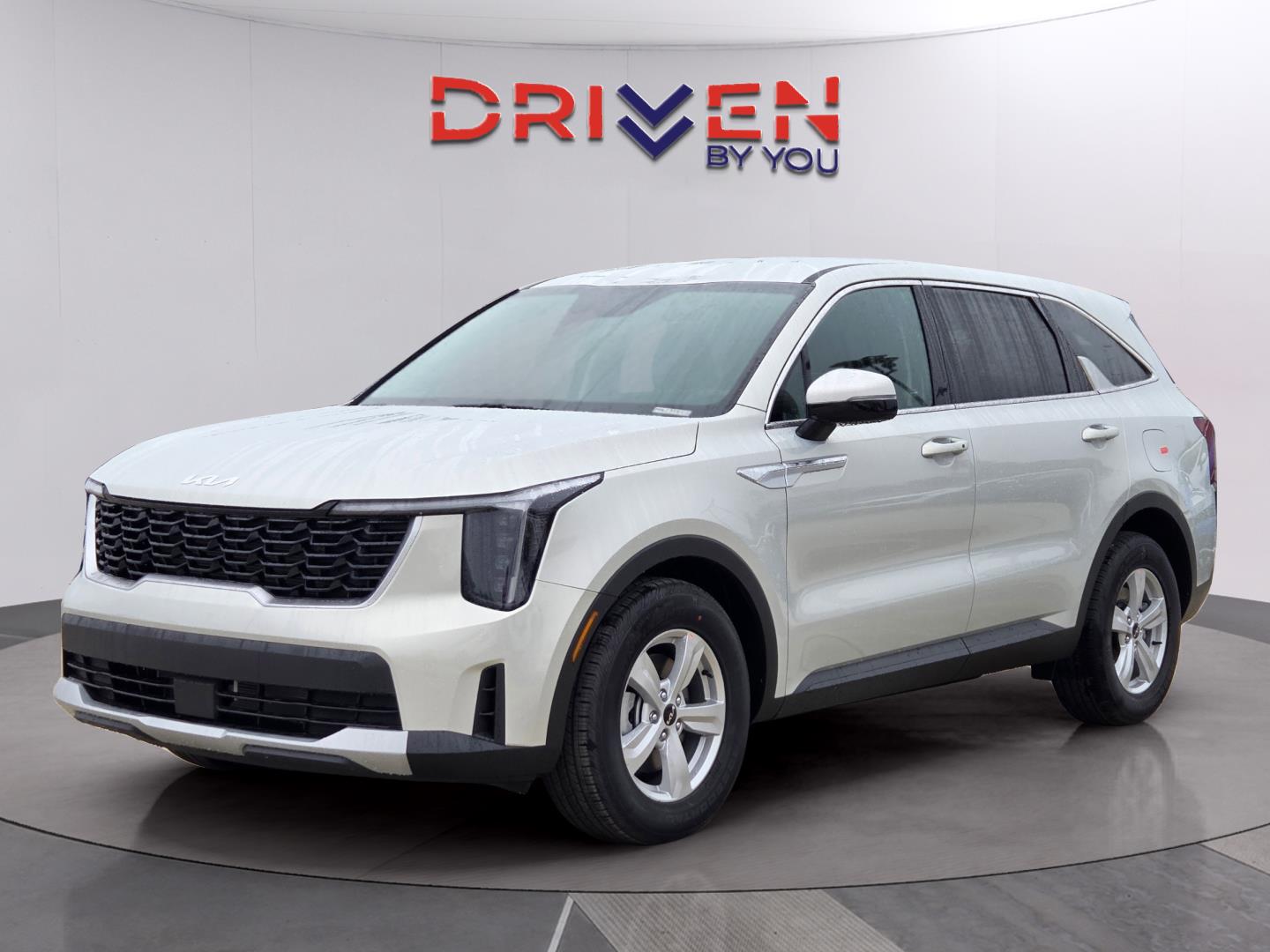 2026 Kia Sorento LX's photo