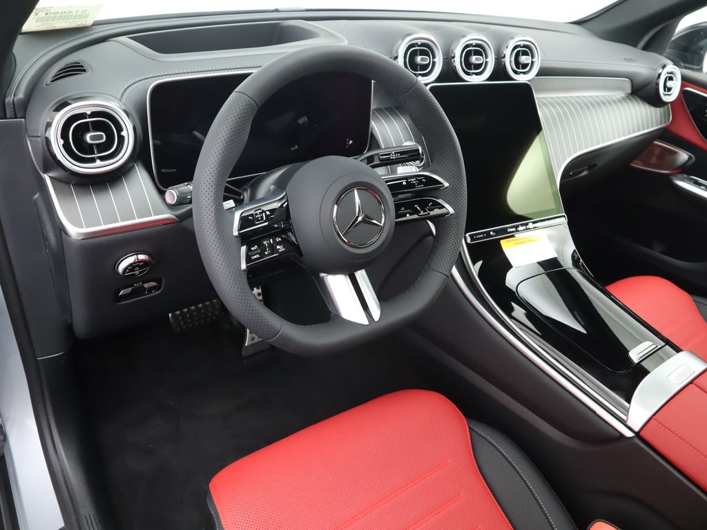2026 Mercedes Benz GLC 300 photo 10