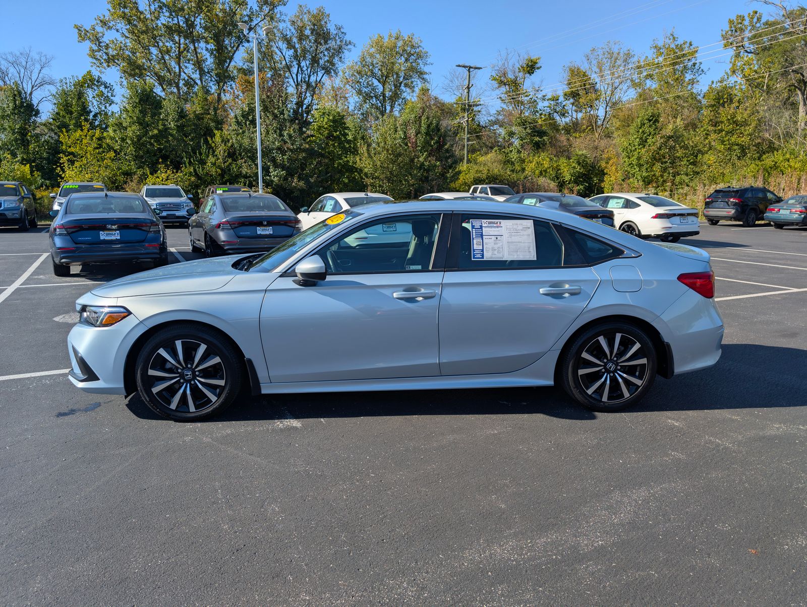2023 Honda Civic EX photo 3