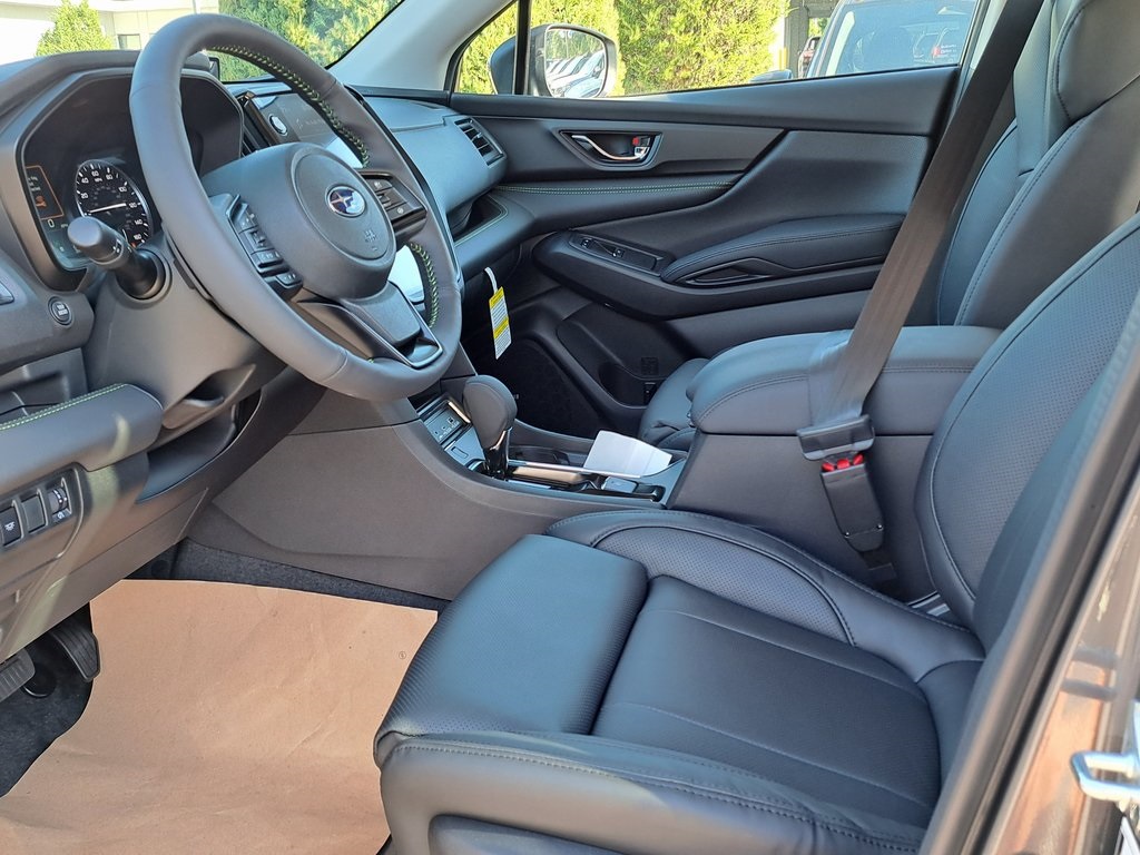 2025 Subaru Ascent Onyx Edition Touring photo 11