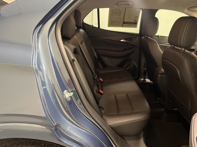 2024 Buick Encore GX Avenir photo 4