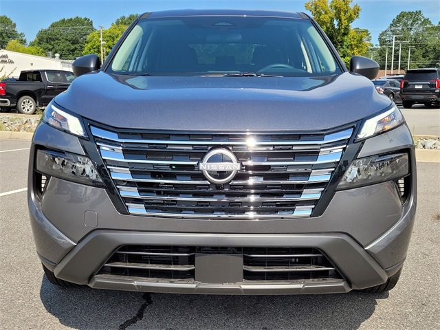 2026 Nissan Rogue S photo 2