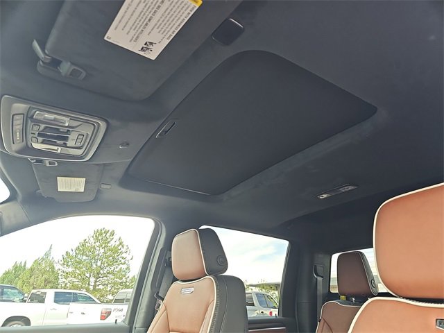 2026 Gmc Sierra 2500 HD Denali Ultimate photo 2