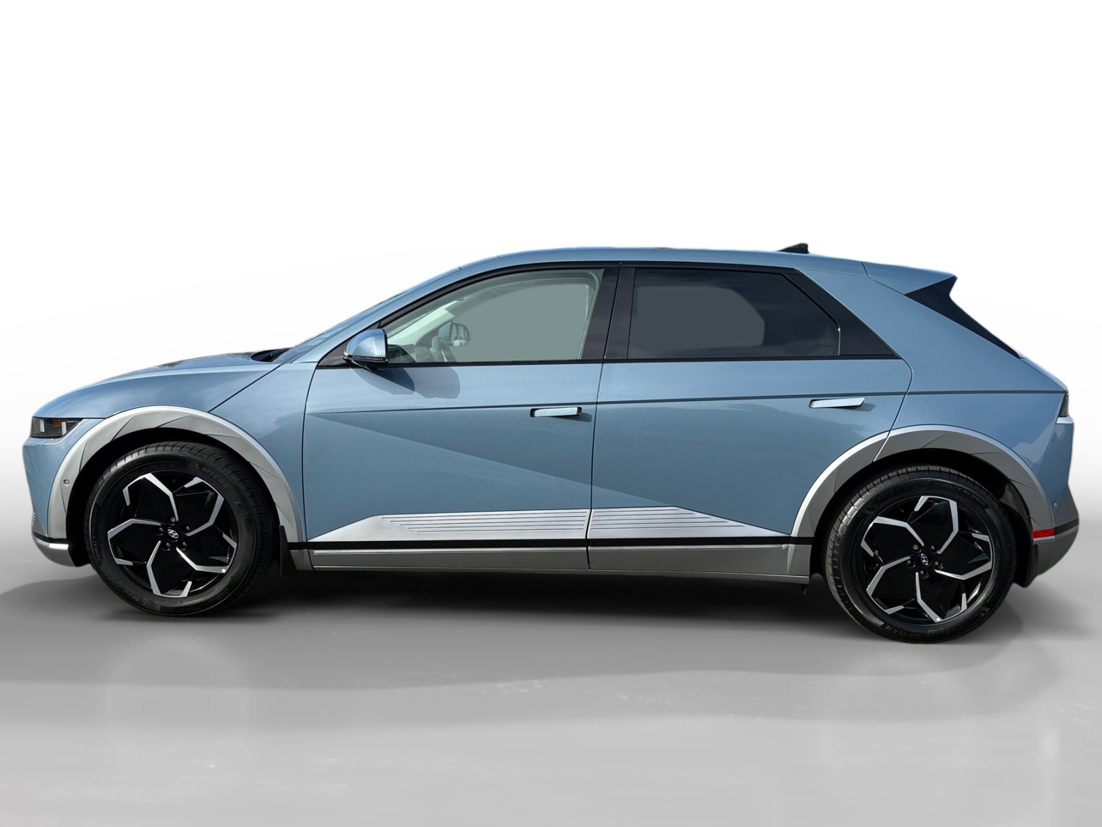 Used 2023 Hyundai IONIQ 5 Limited with VIN KM8KR4AE4PU231806 for sale in Vallejo, CA