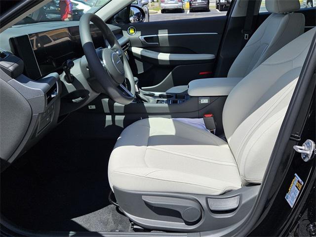2025 Hyundai Sonata SE photo 4