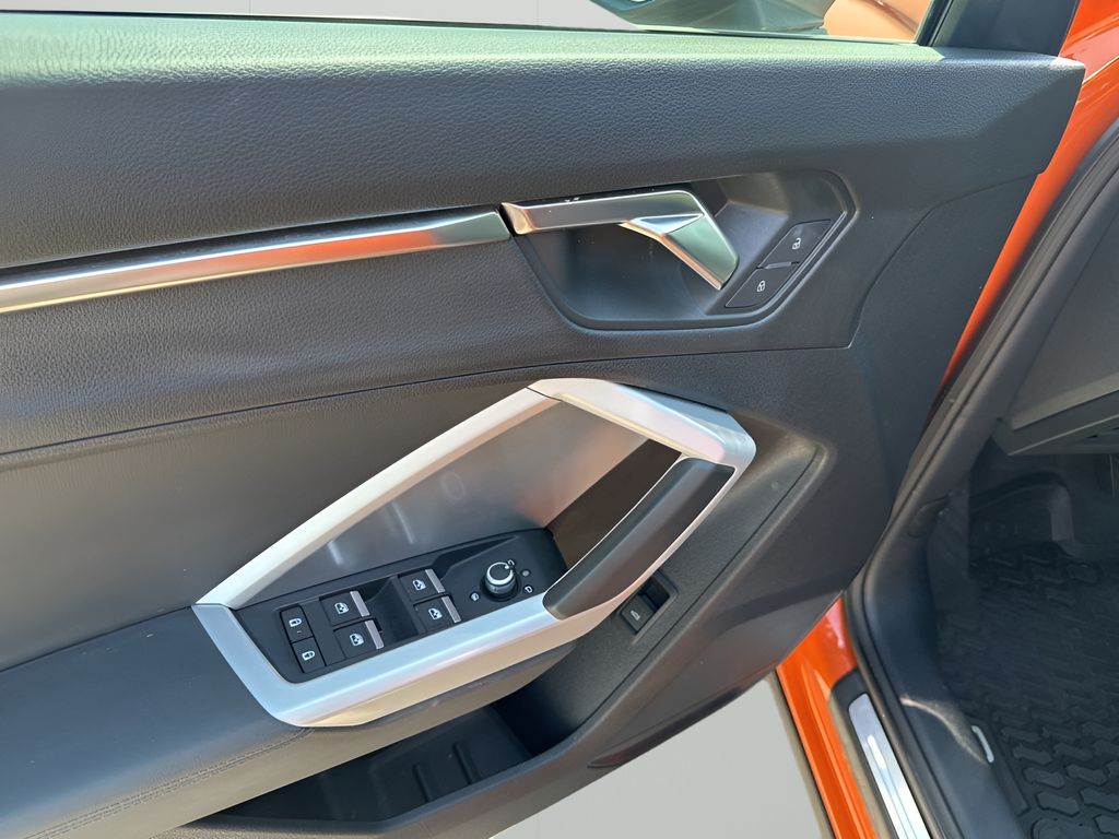 2022 Audi Q3 S line Premium 45 TFSI photo 23