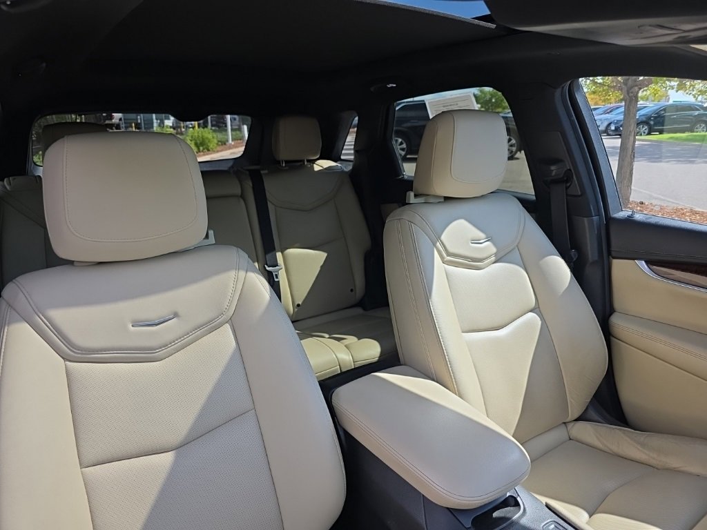 2017 Cadillac XT5 Luxury photo 21