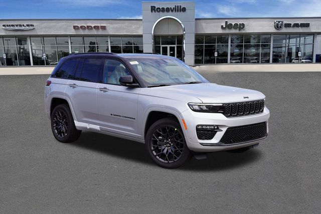 2025 Jeep Grand Cherokee Summit Reserve's photo