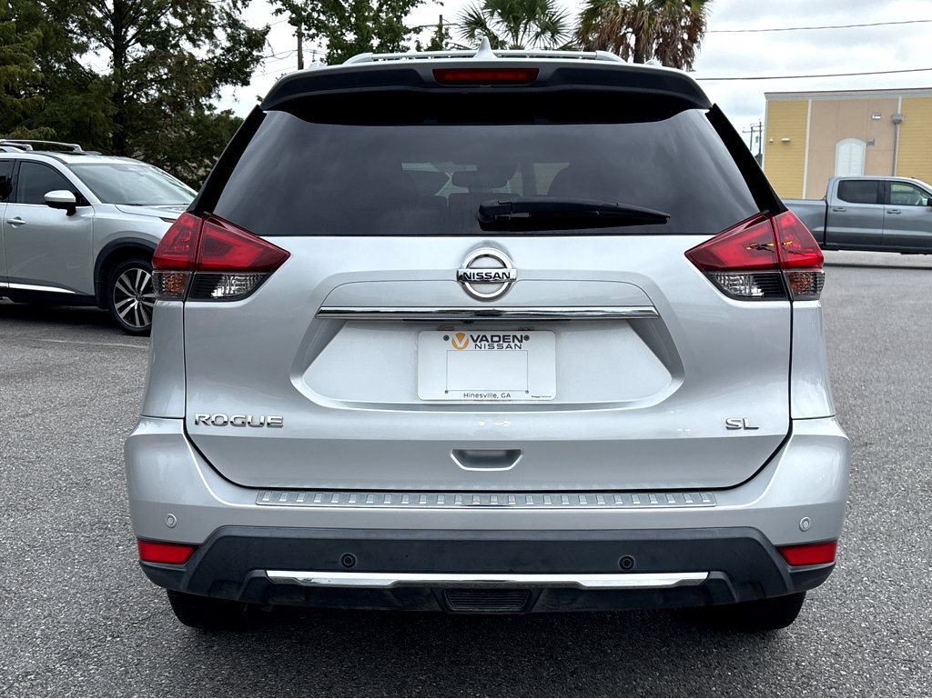 2019 Nissan Rogue SL photo 19