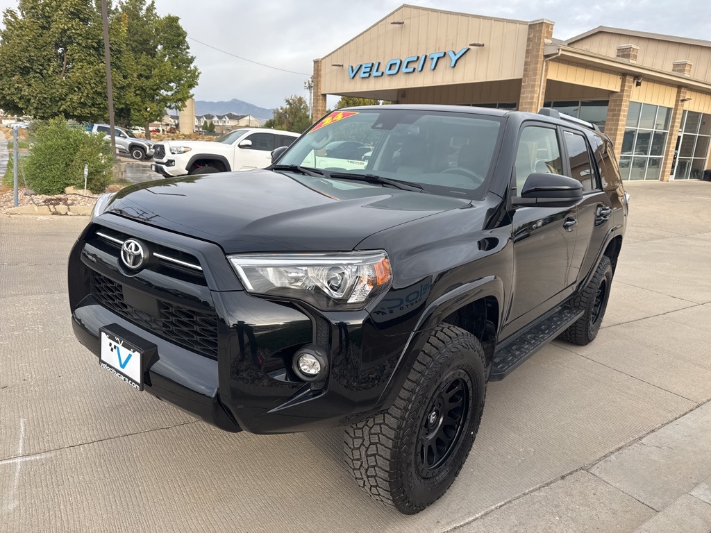 2024 Toyota 4Runner SR5 photo 6