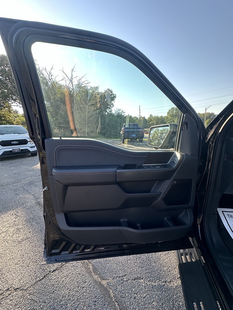 2025 Ford F-150 Tremor photo 8