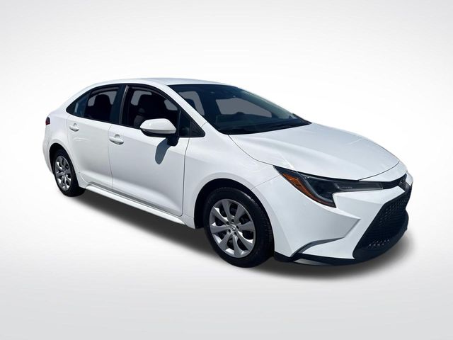 2021 Toyota Corolla LE photo 9
