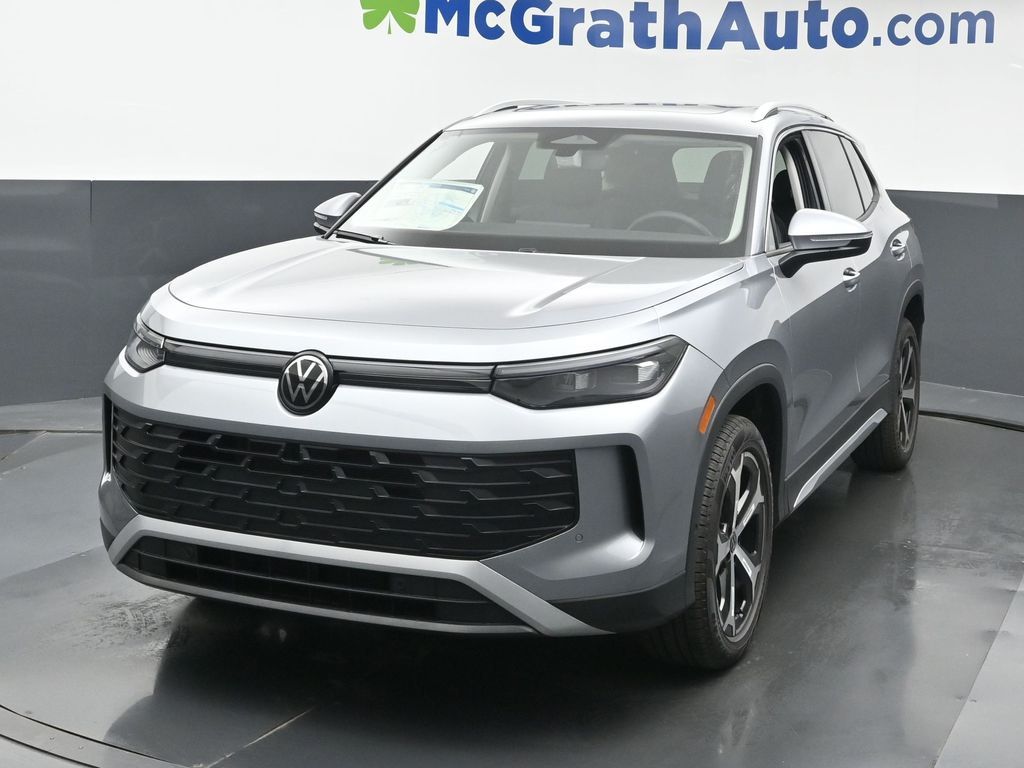 2025 Volkswagen Tiguan SE photo 2