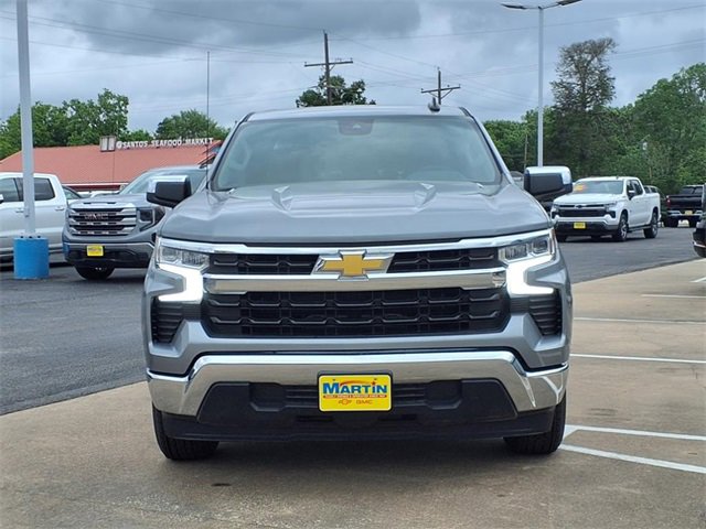 2025 Chevrolet Silverado 1500 LT photo 5