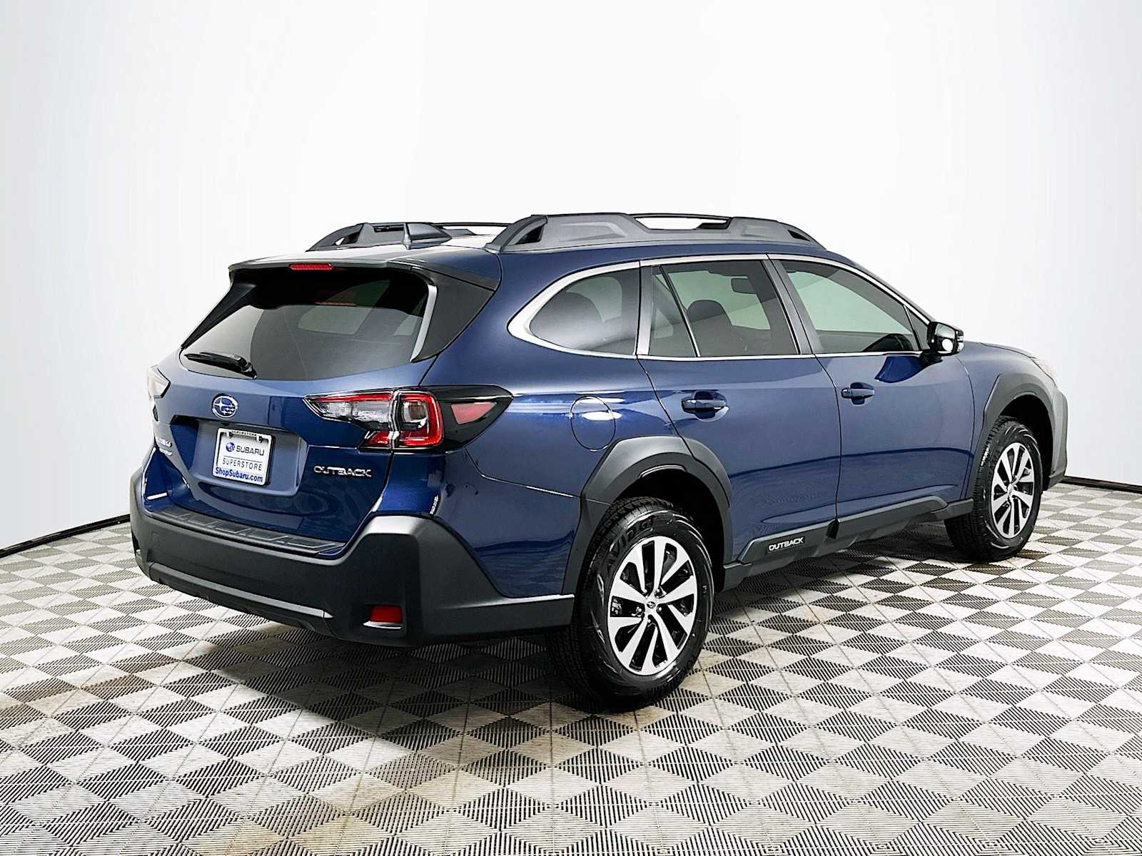 2025 Subaru Outback Premium photo 5