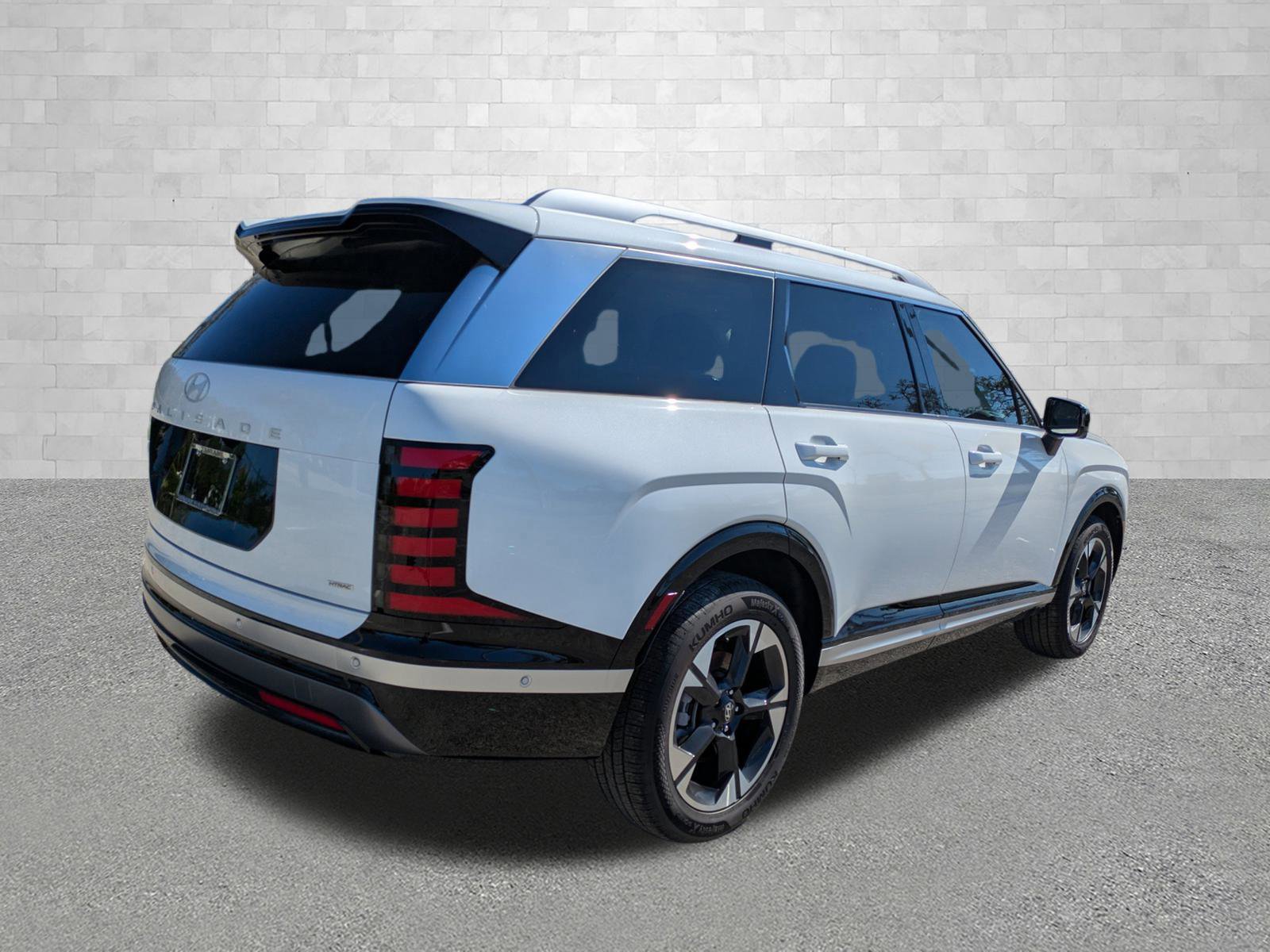 2026 Hyundai Palisade Limited photo 2