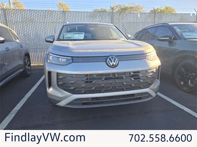 2026 Volkswagen Tiguan SE's photo