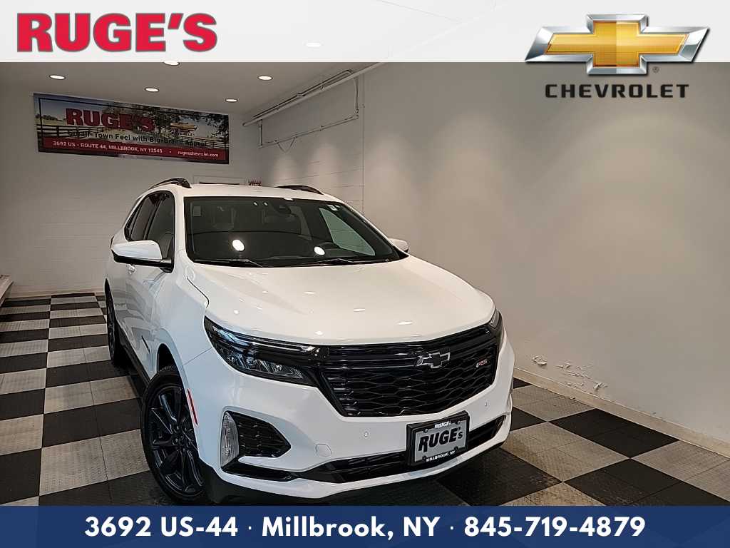 Used 2024 Summit White Chevrolet RS image 1